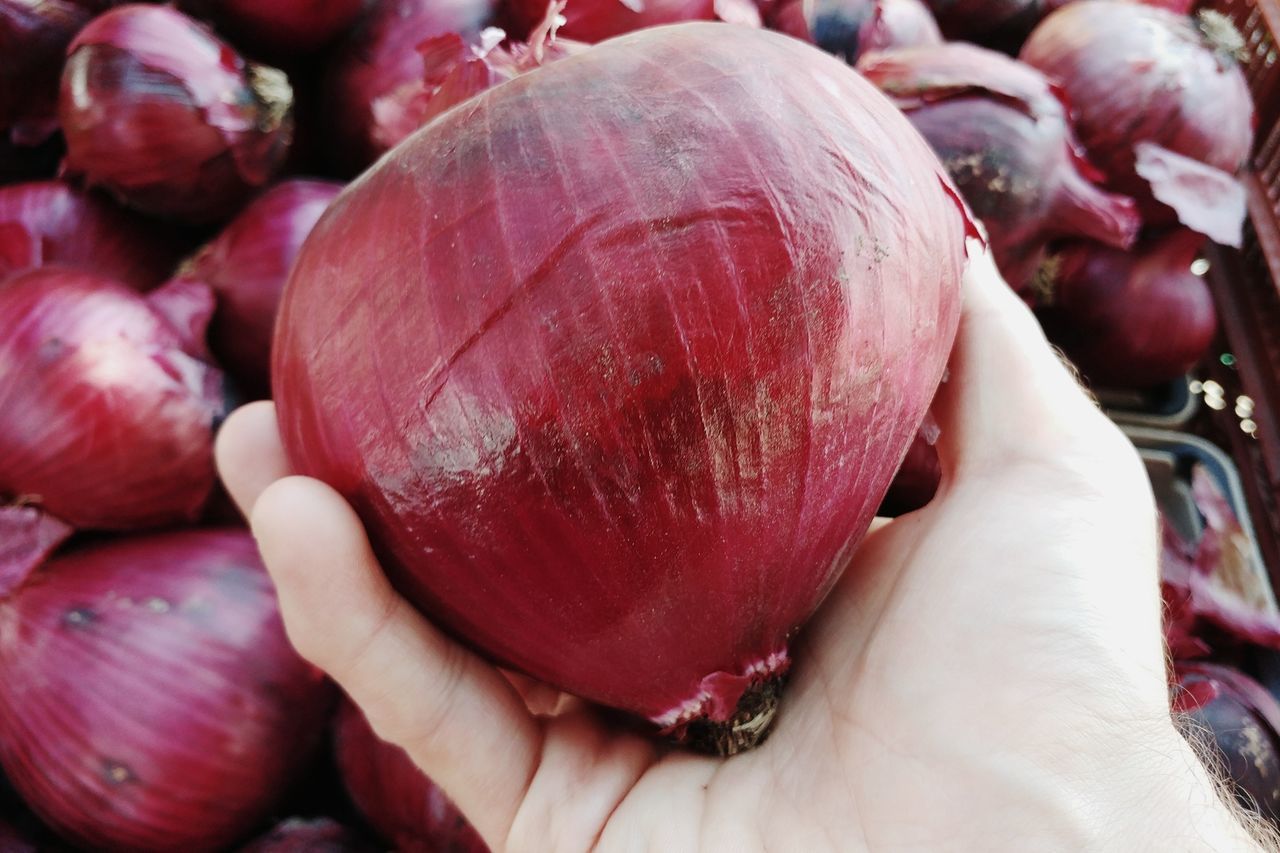 Choosing produce