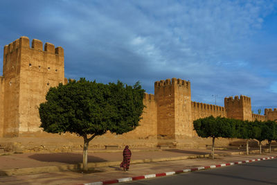 View of old ruins against sky