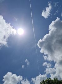 Low angle view of vapor trail in sky