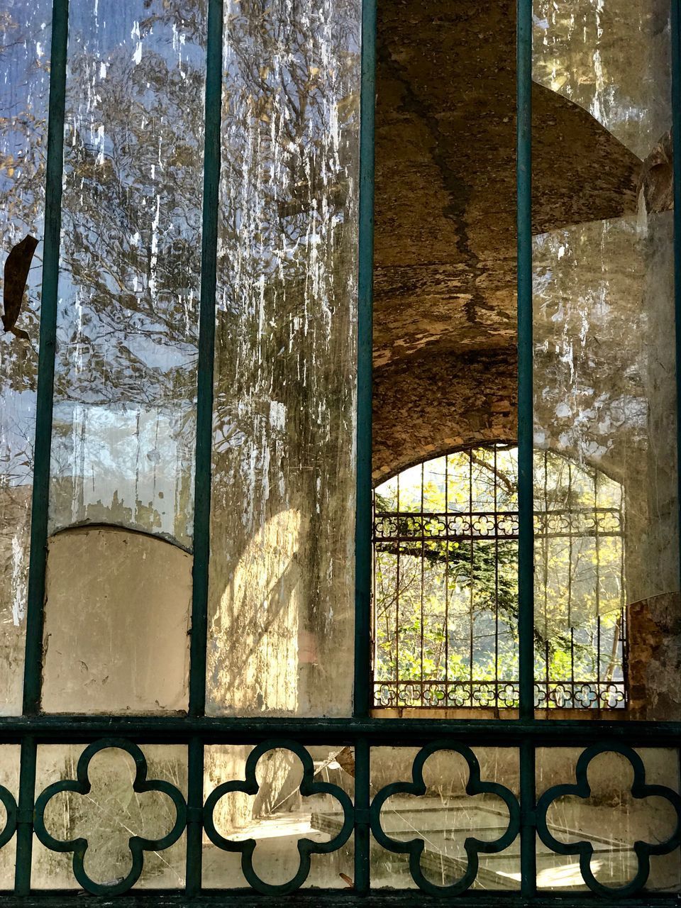 GLASS WINDOW OF BUILDING