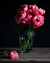 Close-up of rose bouquet