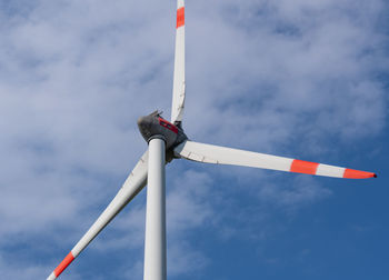 Onshore wind turbine with a rotor diameter of 101 meters