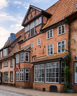 Beautiful ciytscape with medieval colorful architecture in lüneburg, lower saxony, germany