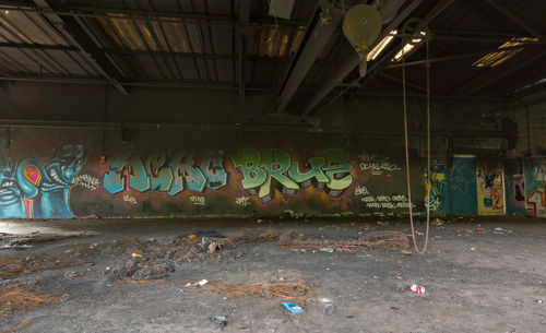 Graffiti on abandoned building