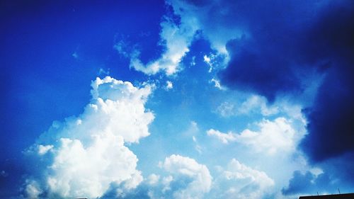 Low angle view of clouds in sky