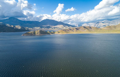 Isabella lake in california. beautiful cloudy sky and mountain in background. bright sunny day