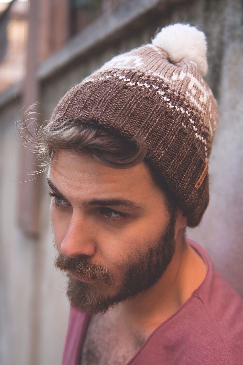 headshot, portrait, young adult, looking at camera, person, focus on foreground, front view, lifestyles, close-up, leisure activity, young women, casual clothing, sunglasses, smiling, beard, head and shoulders, human face