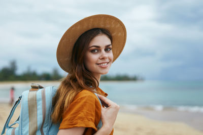 Portrait of a smiling young woman