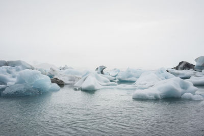 Jokulsarlon glacier lagoon at dusk