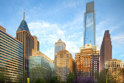 Skyline of modern buildings at downtown from rittenhouse square, philadelphia, pennsylvania, usa