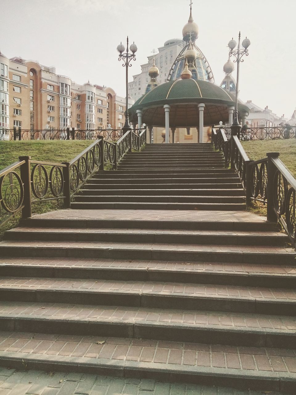 VIEW OF STAIRCASE