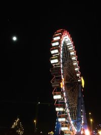 Ferris wheel in amusement park