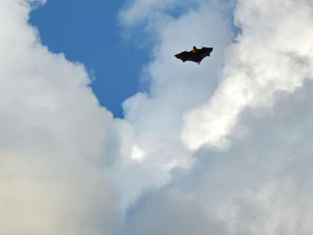 Low angle view of cloudy sky