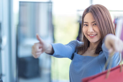 Portrait of a smiling young woman