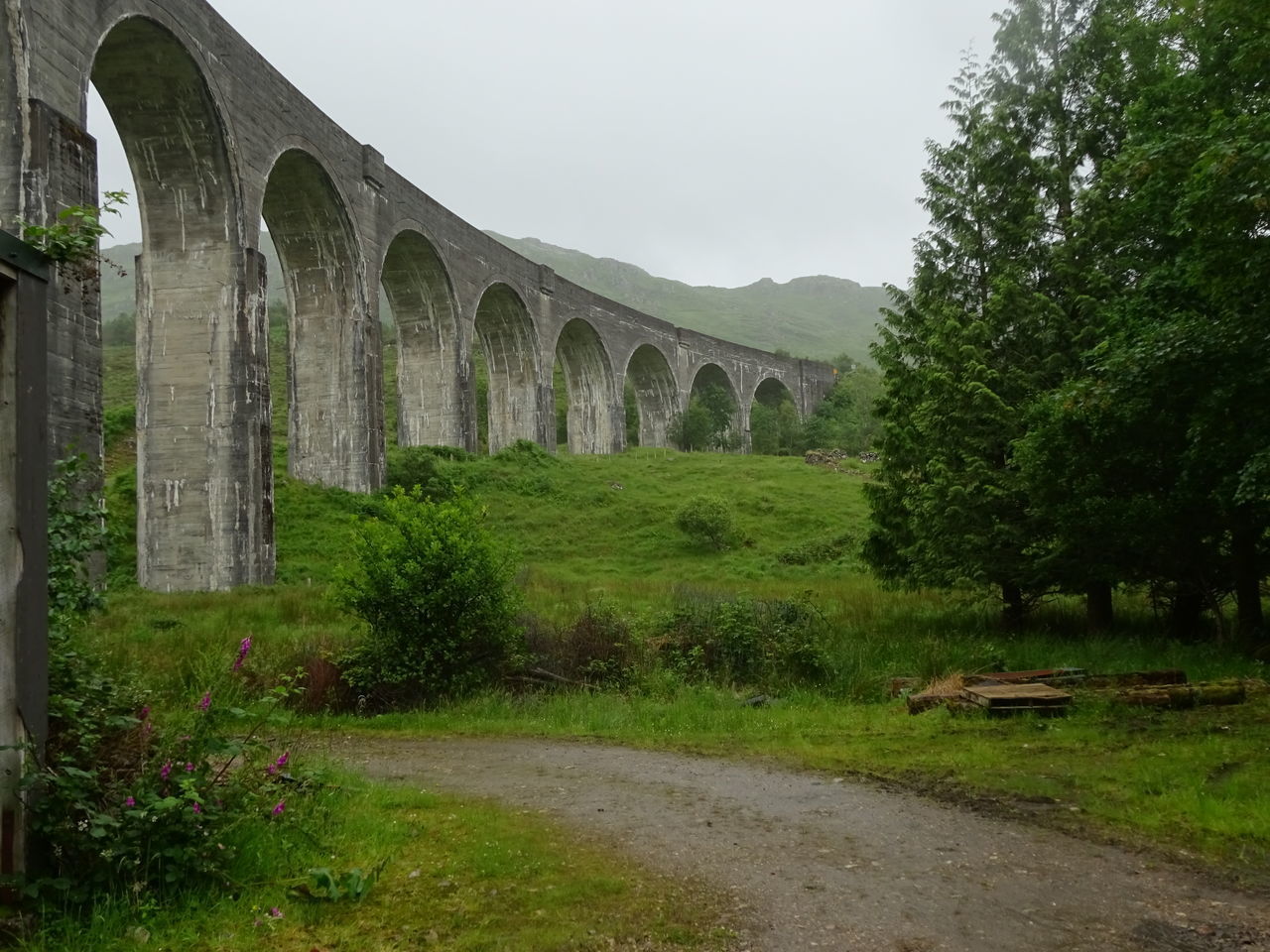 ARCH BRIDGE AGAINST SKY