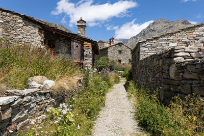 Old ruins against sky
