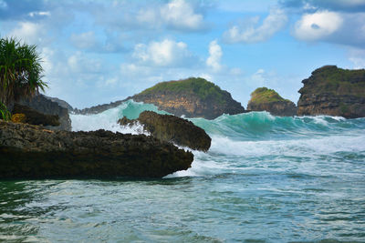 Scenic view of sea against sky