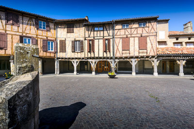 Central place of lautrec village, tarn, france