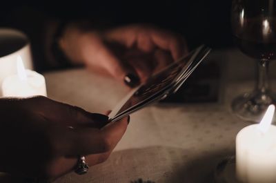 Close-up of cropped woman