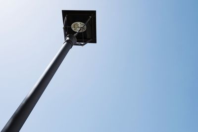 Low angle view of street light against clear sky