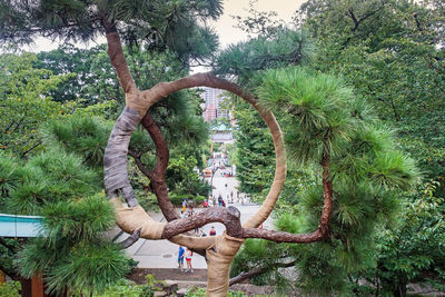 Statue of people in park