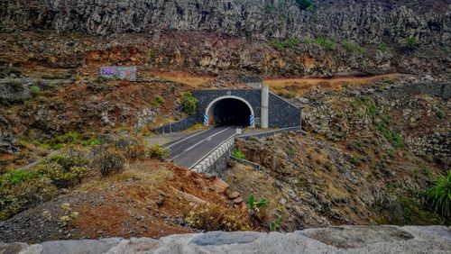 Arch bridge in tunnel