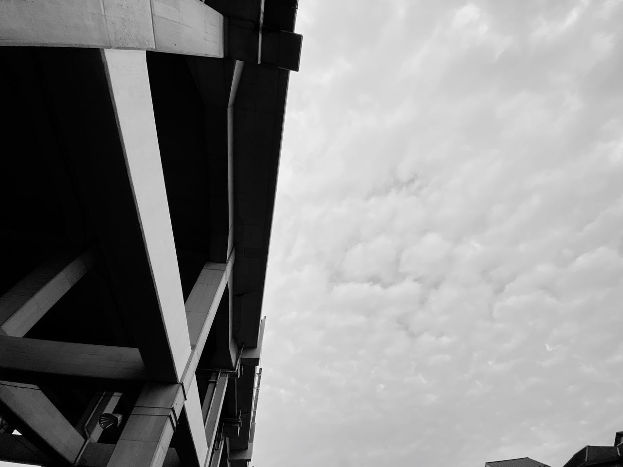 LOW ANGLE VIEW OF BRIDGE