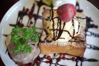 Close-up of ice cream in plate on table