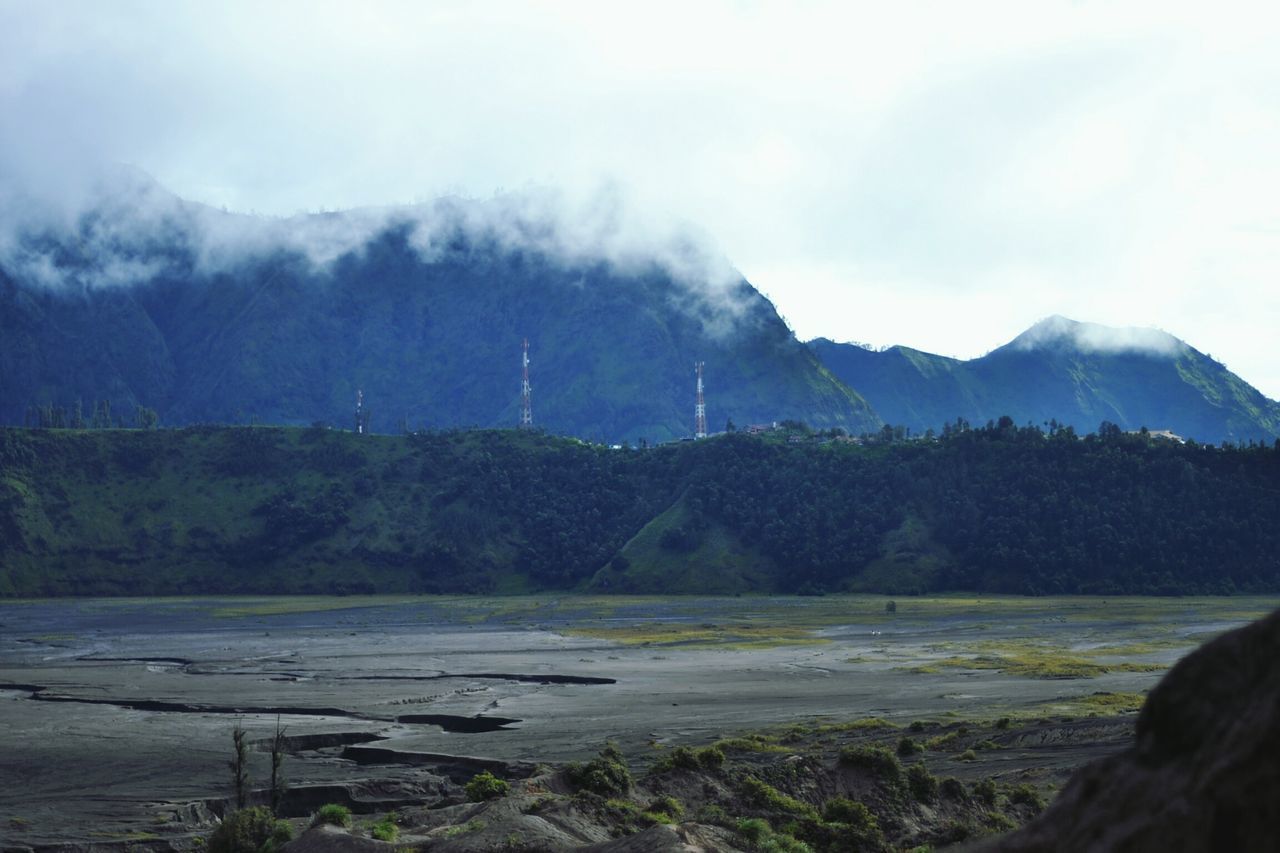 SMOKE EMITTING FROM VOLCANIC MOUNTAIN