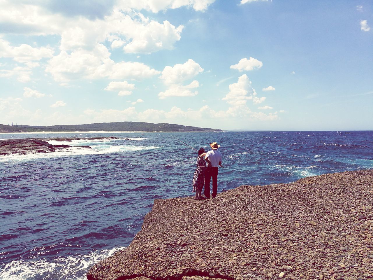 sea, water, beach, sky, horizon over water, real people, outdoors, cloud - sky, men, beauty in nature, full length, nature, day, sand, scenics, one person, people, adult, adults only, only men, one man only