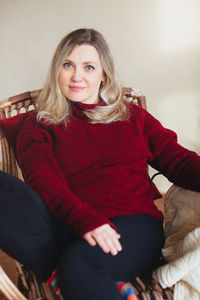 Portrait of smiling young woman