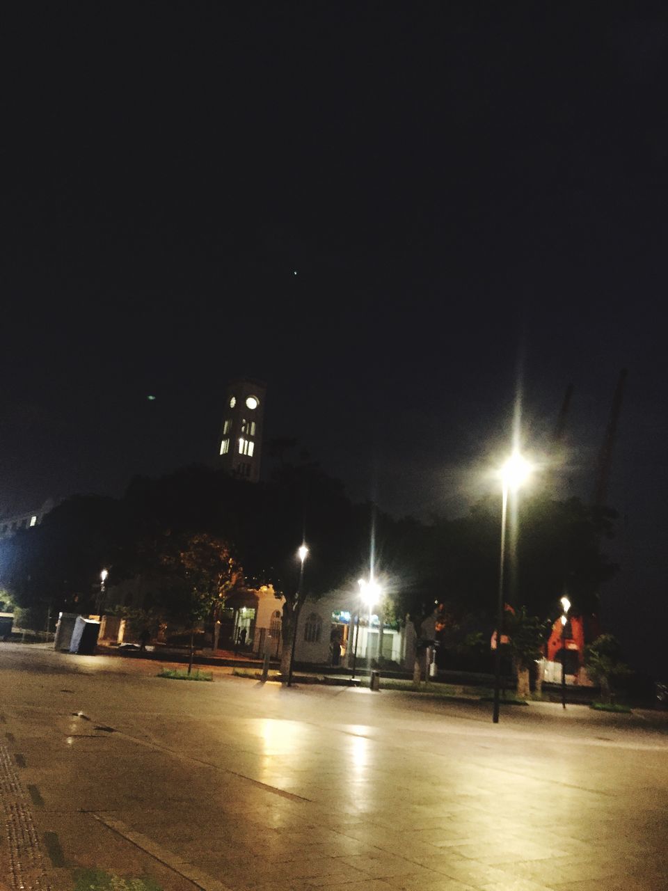 night, illuminated, street light, street, road, city, outdoors, built structure, moon, building exterior, architecture, sky, no people