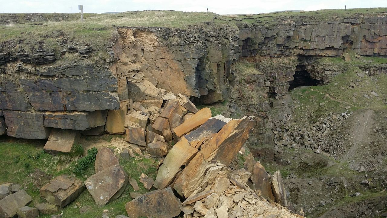 Lee quarry