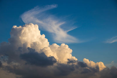 Low angle view of clouds in blue sky