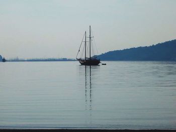 Boats sailing in sea