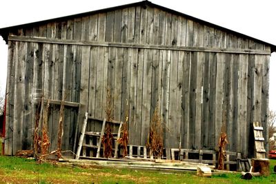 Abandoned building