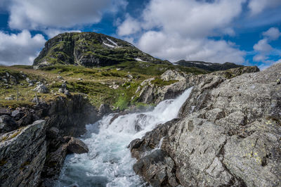 Stream fossebrekka at iungdalshytta, fødalen