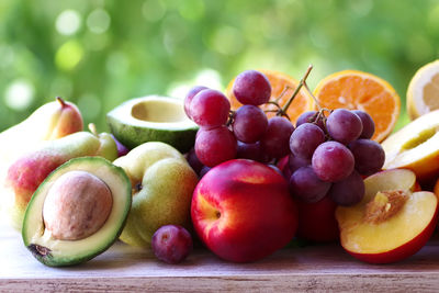 Close-up of apples on table