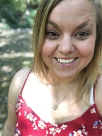 Portrait of a smiling young woman