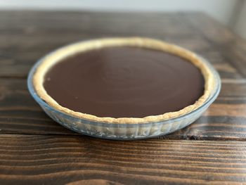 Chocolate tart on table