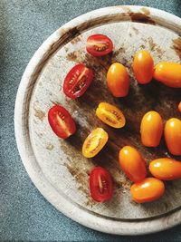 High angle view of tomatoes in plate