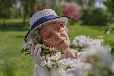 Portrait of woman wearing hat