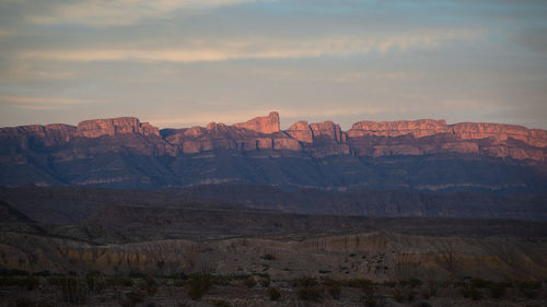 Scenic mountain and desert landscape view of sunset in big bend national park, texas