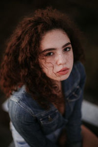 Portrait of a smiling young woman