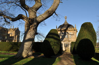 Low angle view of statue against clear sky