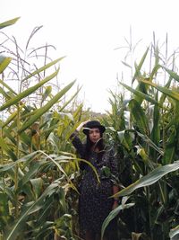 Young woman posing in the countryside