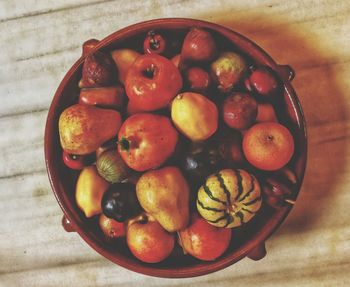 Close-up of fruits in bowl