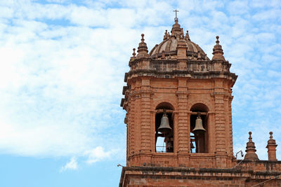 Gorgeous bell tower of cusco cathedral in the historic center of cusco, peru, south america