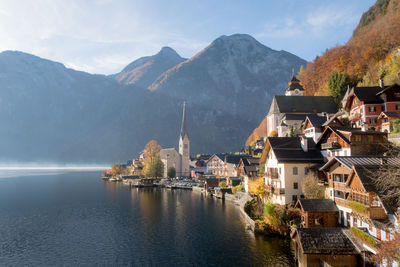 Autumn view of hallstatt village, hallstatt, austria