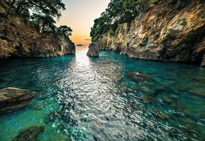 Hidden secret beach maramozza at sunset, lerici, cinque terre, liguria, la spezia